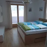 Ferienwohnung Schnell